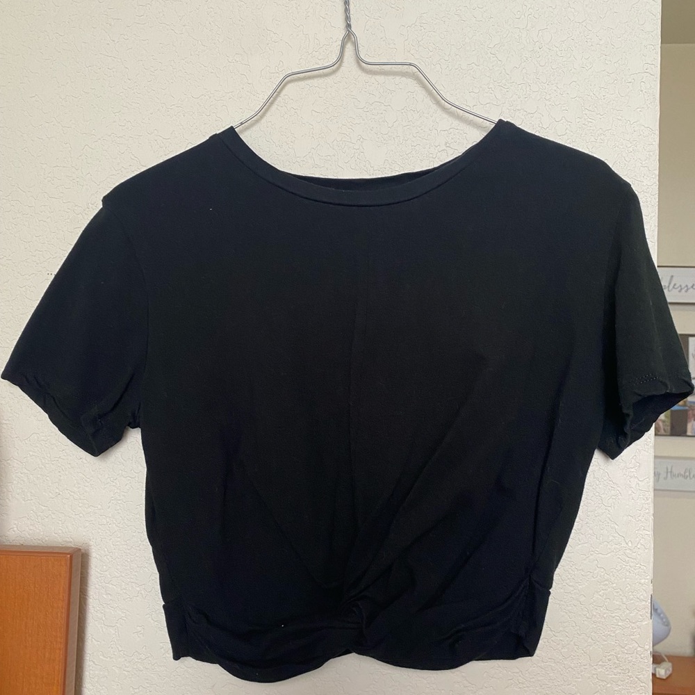 Zara Cropped Black Tee